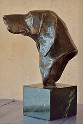 Bronze sculpture of a foxhound head